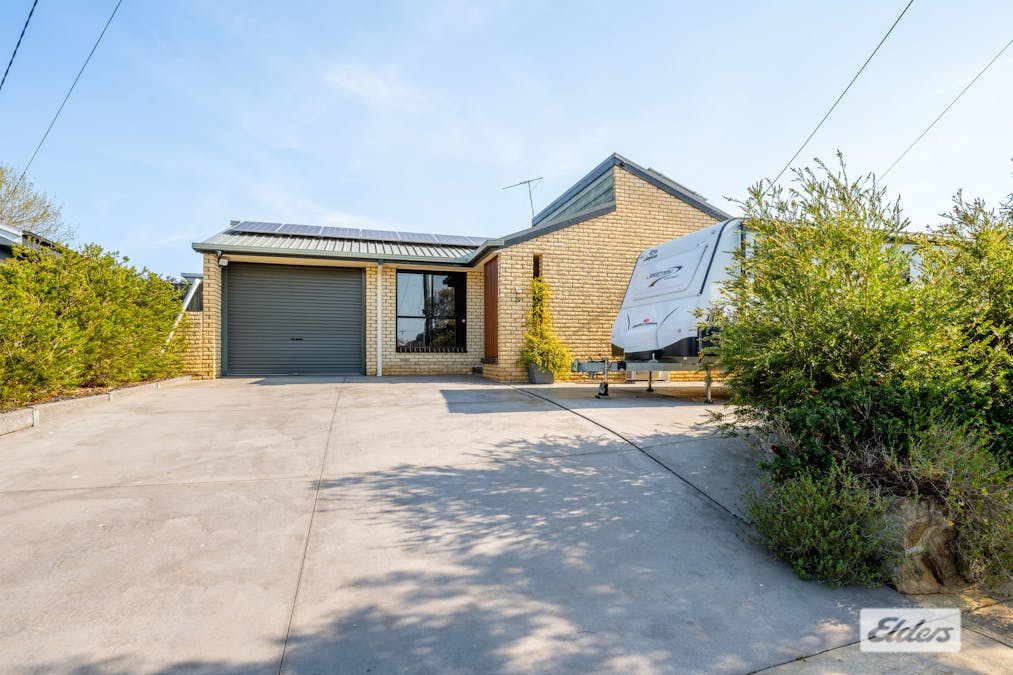 29 Tourmaline Drive, West Wodonga, VIC, 3690 - Image 1