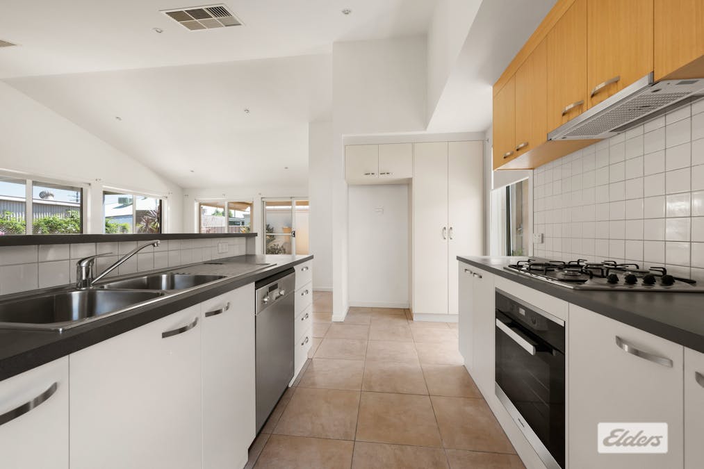 2/25 Wilson Street, Wodonga, VIC, 3690 - Image 5