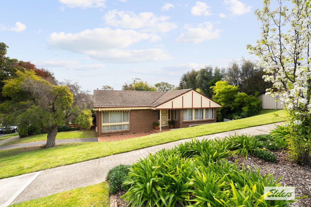 2 Carlisle Crescent, Wodonga, VIC, 3690 - Image 2