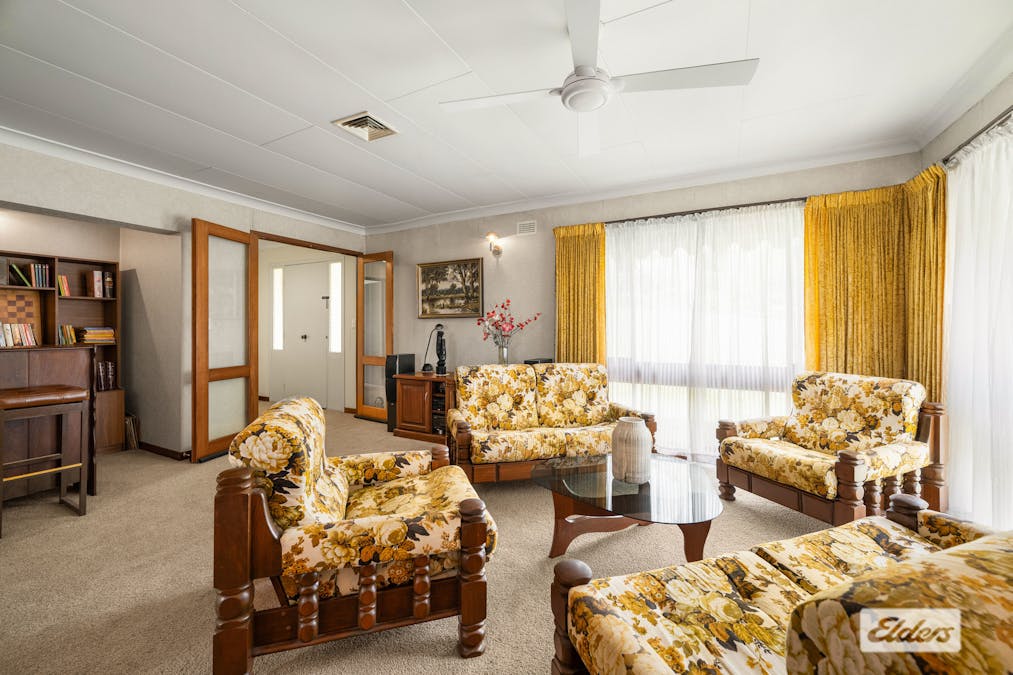 2 Carlisle Crescent, Wodonga, VIC, 3690 - Image 9