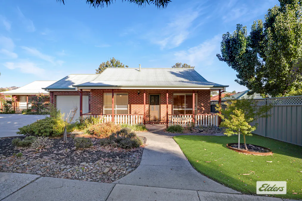 1/1 Raven Court, West Wodonga, VIC, 3690 - Image 1