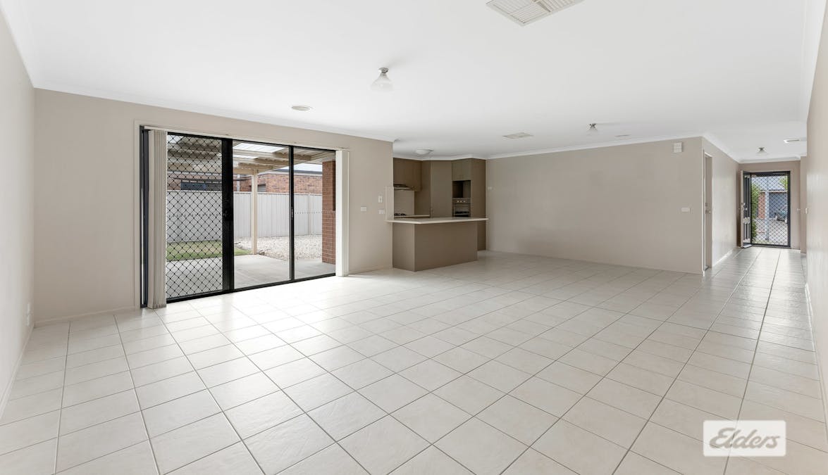 9 Helm Court, Wodonga, VIC, 3690 - Image 4
