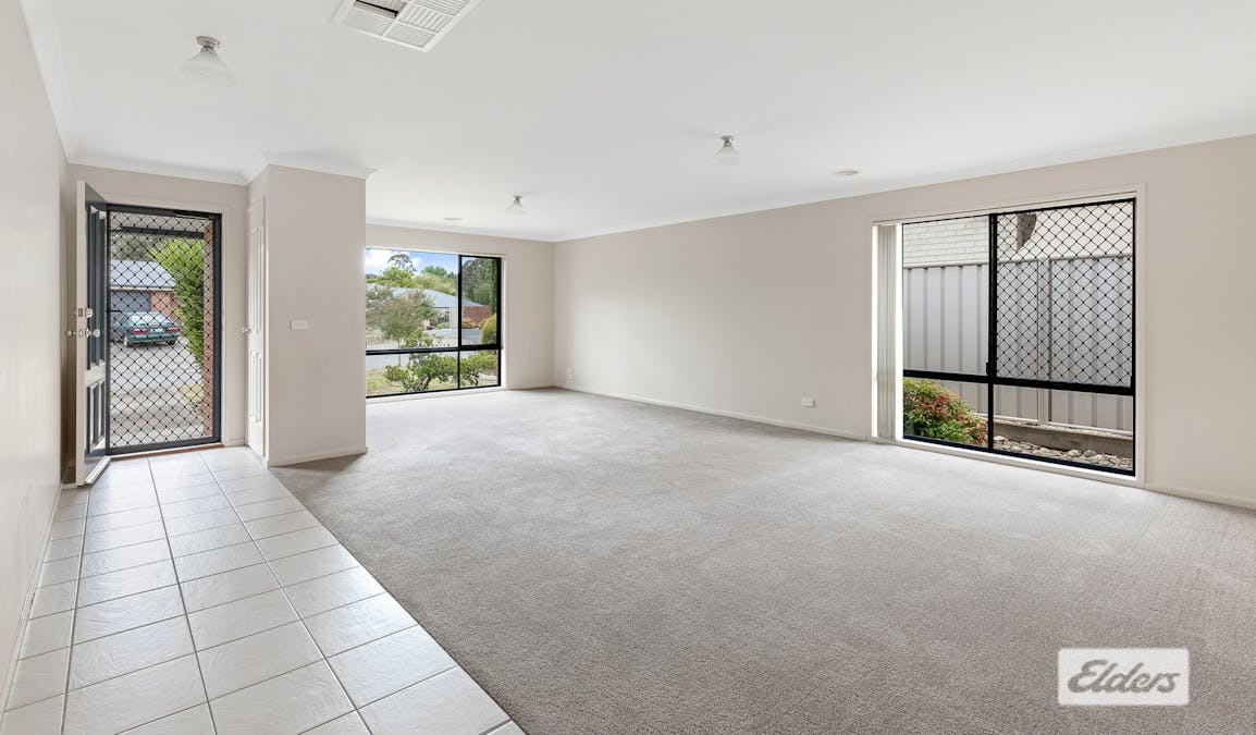 9 Helm Court, Wodonga, VIC, 3690 - Image 5