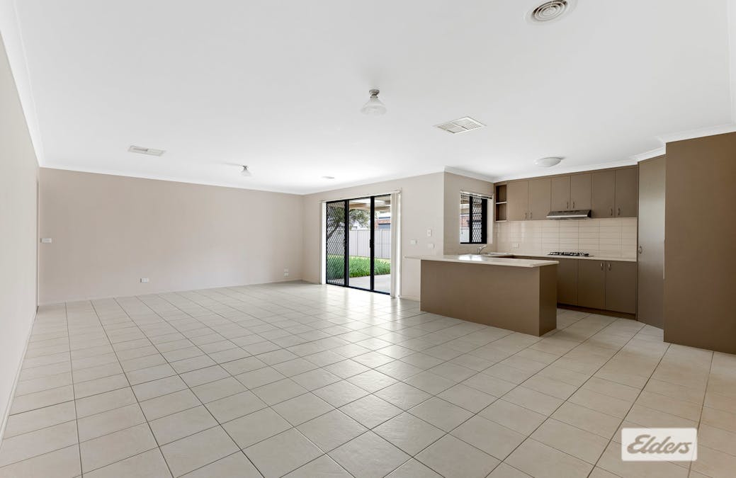 9 Helm Court, Wodonga, VIC, 3690 - Image 3