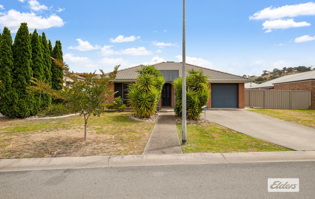 9 Helm Court, Wodonga, VIC, 3690 - Image 1
