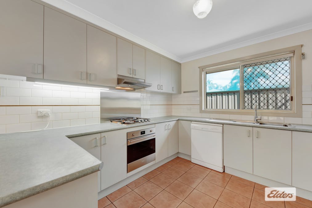 4 Fade Court, Wodonga, VIC, 3690 - Image 2