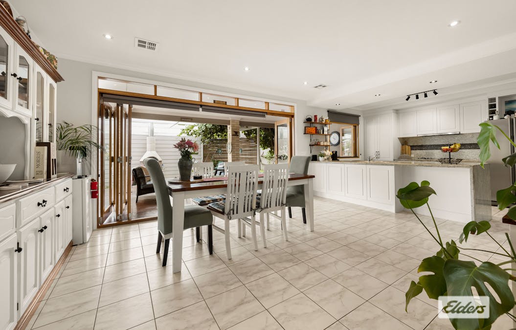 96 Yarralumla Drive, Wodonga, VIC, 3690 - Image 9