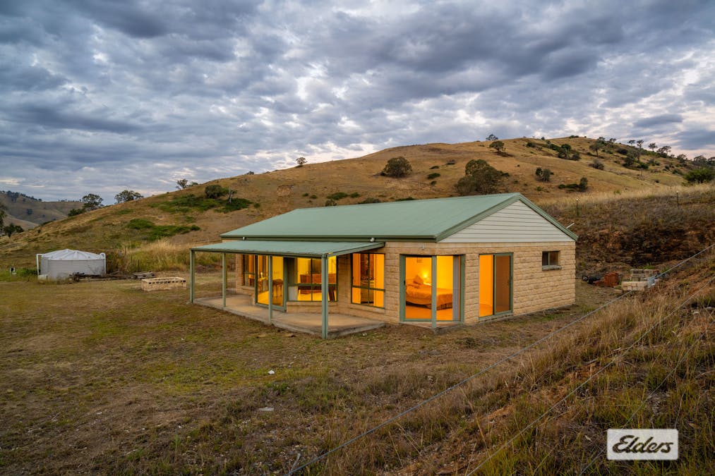 2 Yabba Road, Tallangatta East, VIC, 3700 - Image 14
