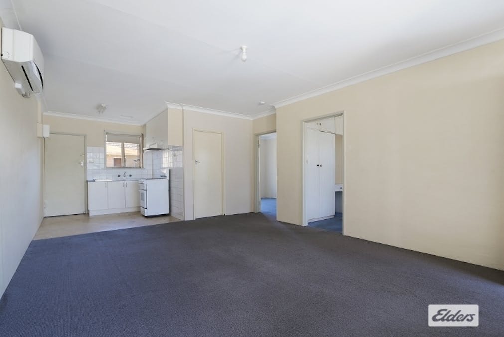 2/7 Lowanna Street, Wodonga, VIC, 3690 - Image 3