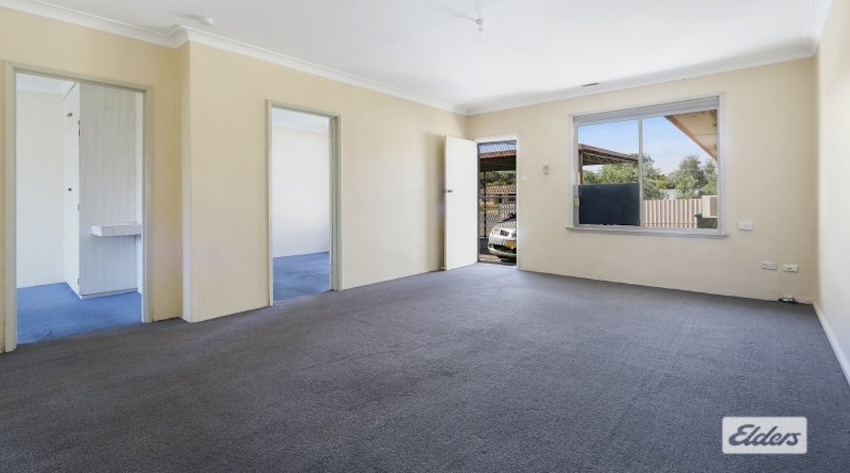 2/7 Lowanna Street, Wodonga, VIC, 3690 - Image 2