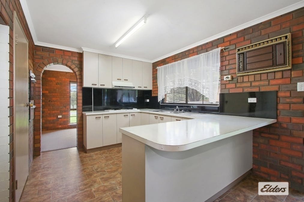 45 Russell Street, Howlong, NSW, 2643 - Image 2