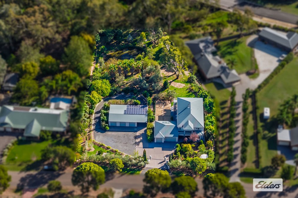 10 Innisfree Drive, West Wodonga, VIC, 3690 - Image 1