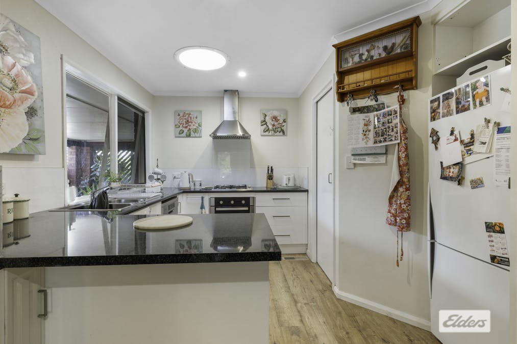 4 Cook Place, Wodonga, VIC, 3690 - Image 3