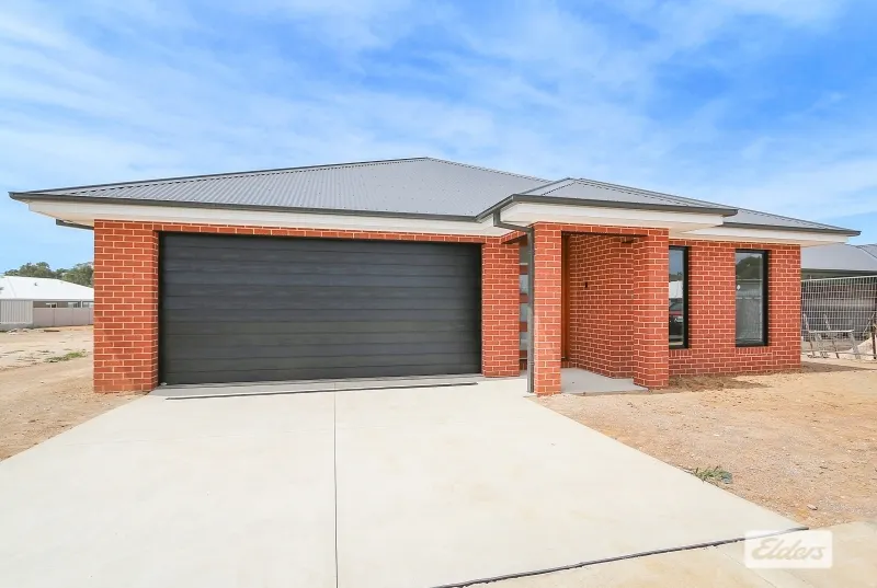 76 Bremer Avenue, Leneva, VIC, 3691 - Image 1