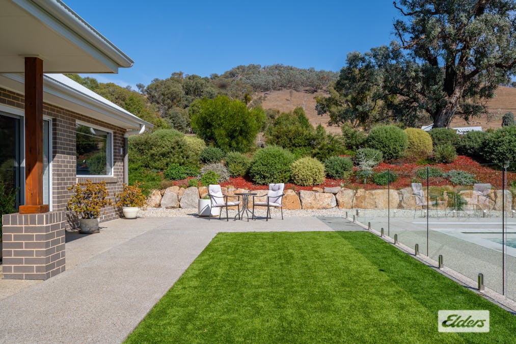 64 Whitestone Place, West Wodonga, VIC, 3690 - Image 28