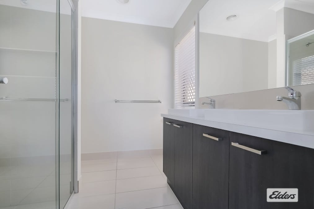 4 McDougall Avenue, Wodonga, VIC, 3690 - Image 4