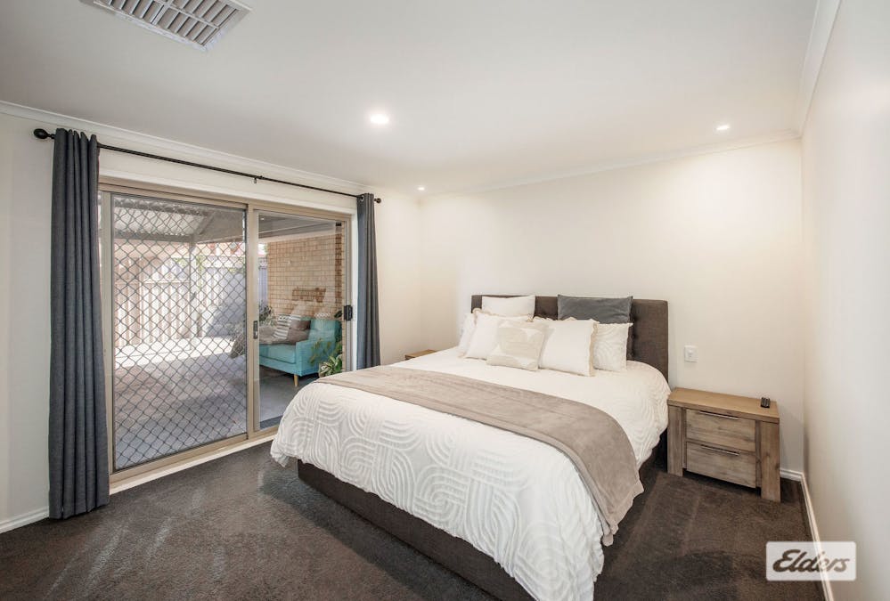 8 Jevington Drive, Wodonga, VIC, 3690 - Image 13