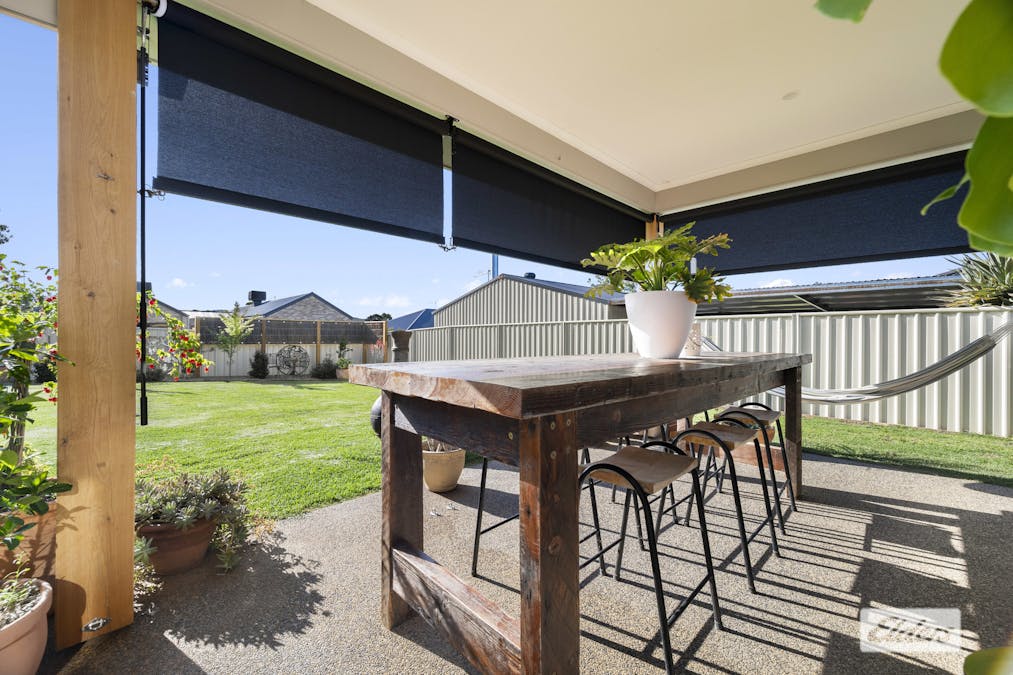 4 Glen Court, Tangambalanga, VIC, 3691 - Image 3