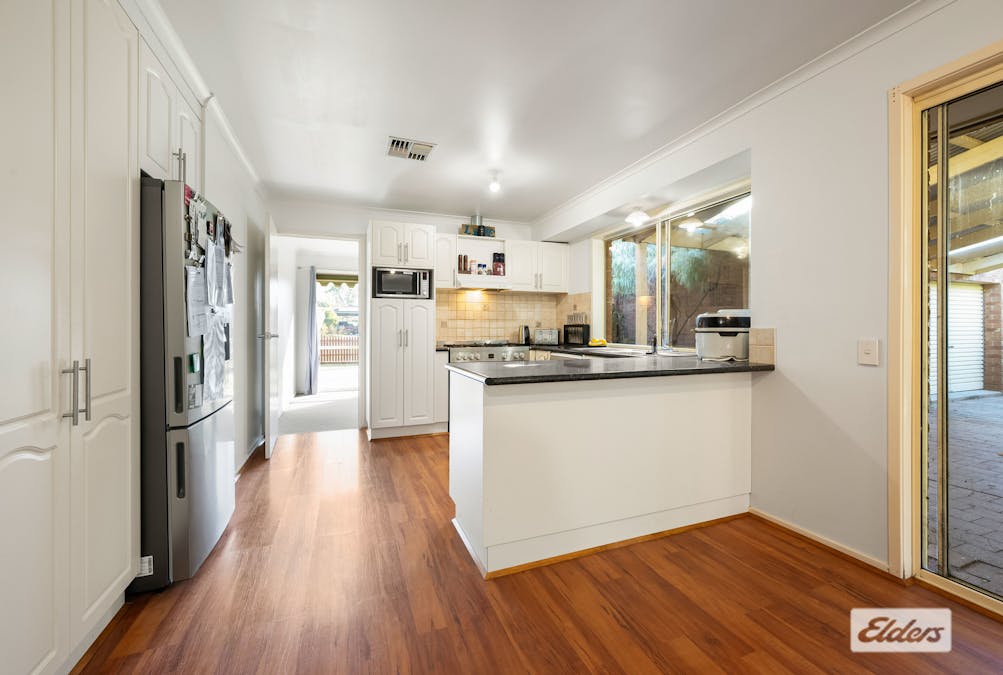 111 Watson Street, Jindera, NSW, 2642 - Image 3