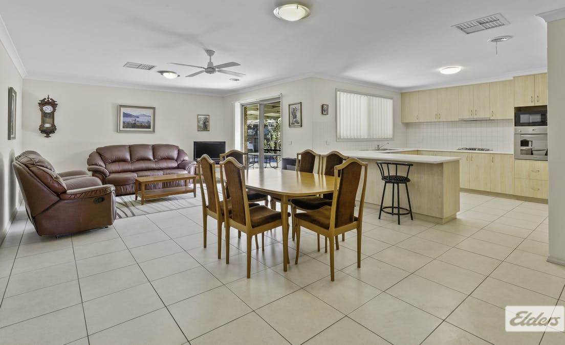33 Townsend Street, Howlong, NSW, 2643 - Image 5