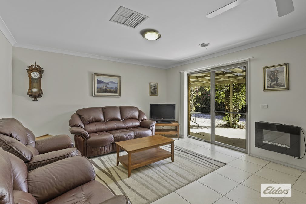 33 Townsend Street, Howlong, NSW, 2643 - Image 6