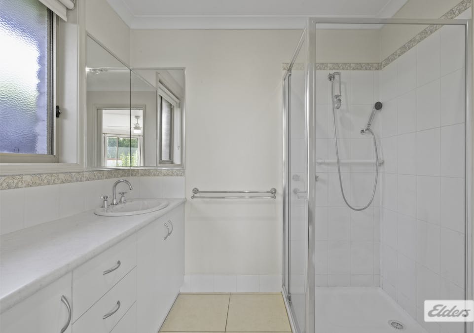 33 Townsend Street, Howlong, NSW, 2643 - Image 13