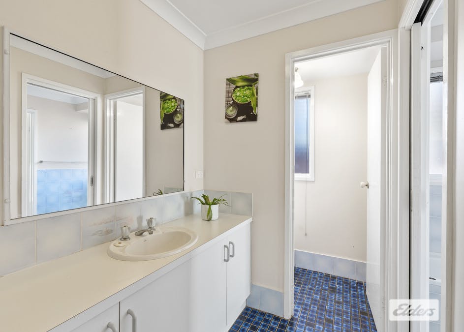 172 Clarke Street, Howlong, NSW, 2643 - Image 8