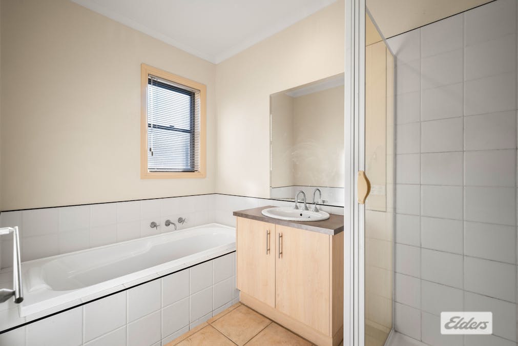 2 & 3/184 Lawrence Street, Wodonga, VIC, 3690 - Image 12
