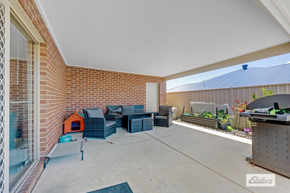 49 Ruthven Circuit, Wodonga, VIC, 3690 - Image 14