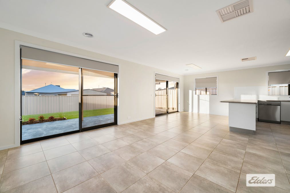 12 Badcoe Avenue, Wodonga, VIC, 3690 - Image 6