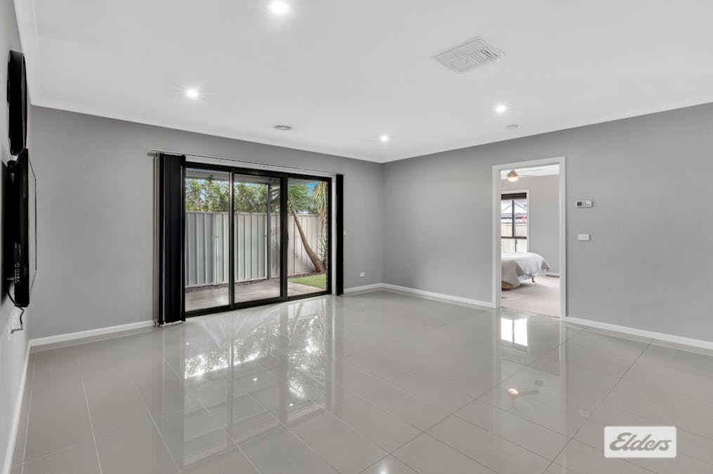 34 Brewer Drive, West Wodonga, VIC, 3690 - Image 7