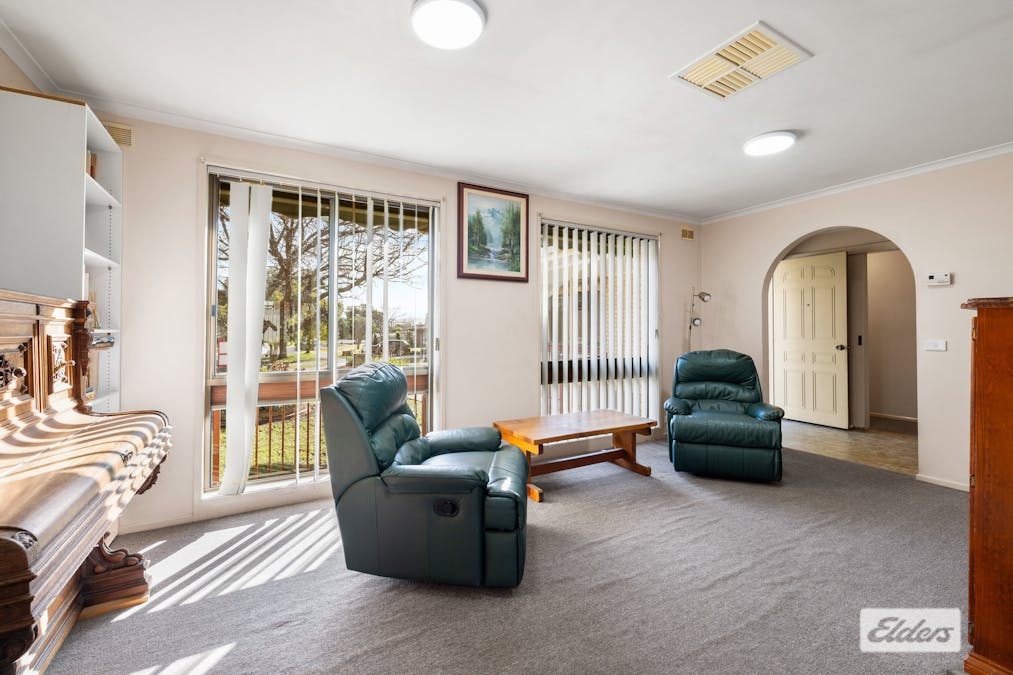 7 Karalla Court, Wodonga, VIC, 3690 - Image 4
