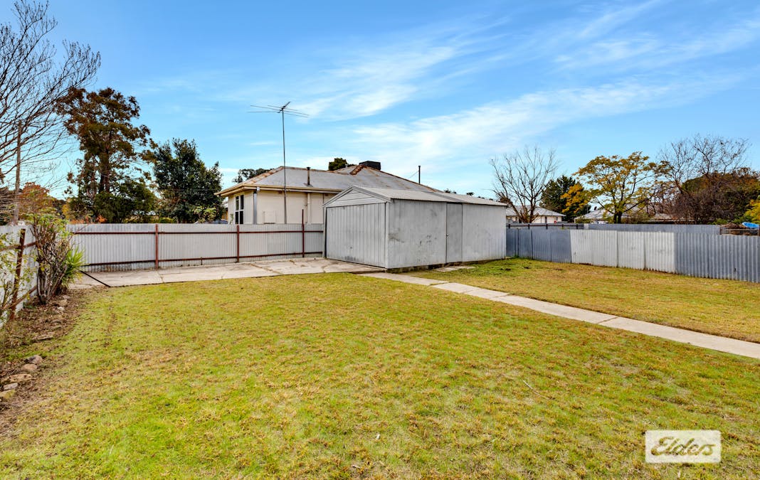 174 Wantigong Street, North Albury, NSW, 2640 - Image 12