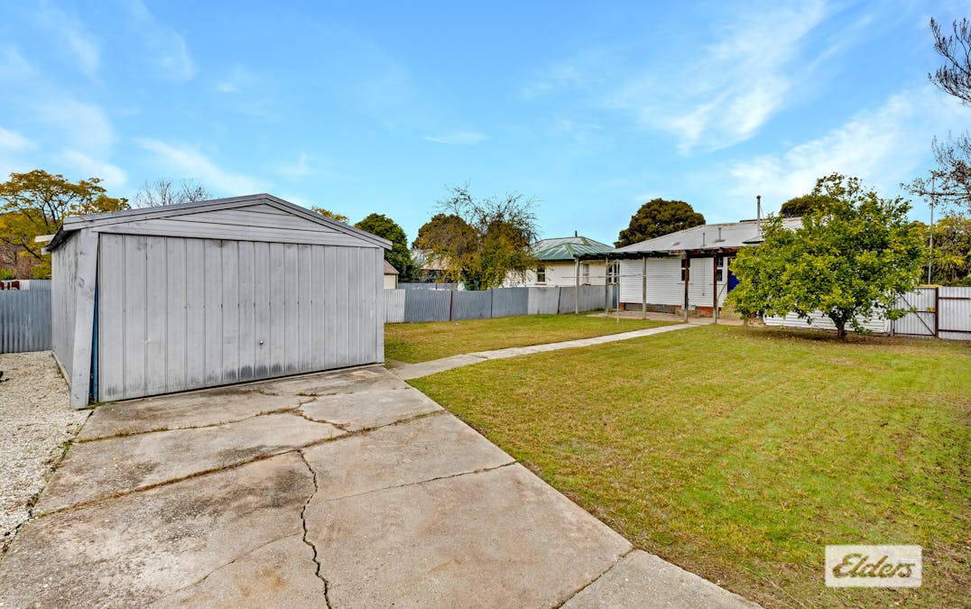 174 Wantigong Street, North Albury, NSW, 2640 - Image 13