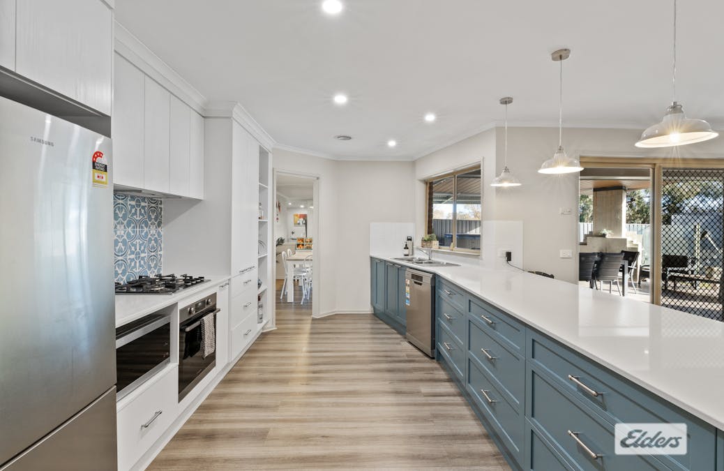 111 High Street, Howlong, NSW, 2643 - Image 2