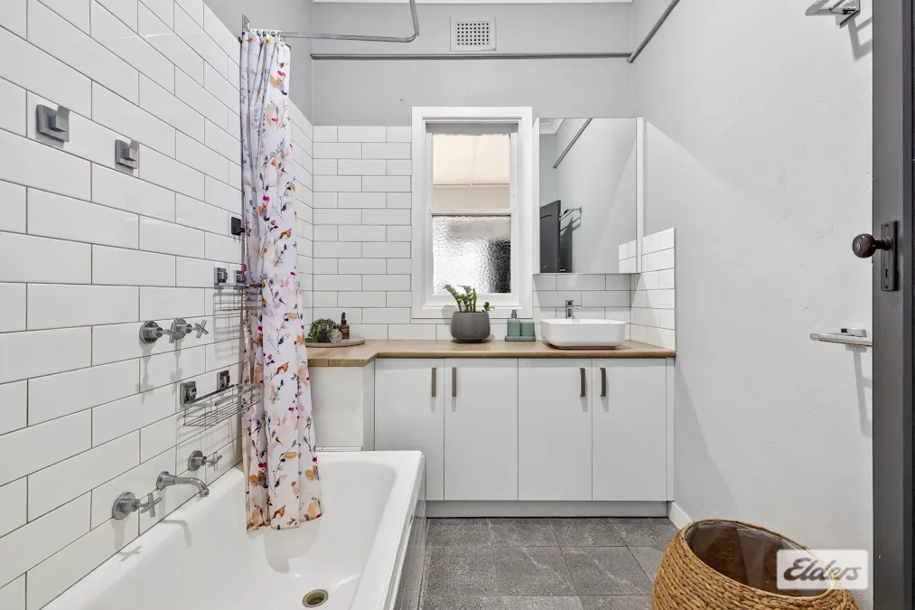 24  Harris Street, Rutherglen, VIC, 3685 - Image 2