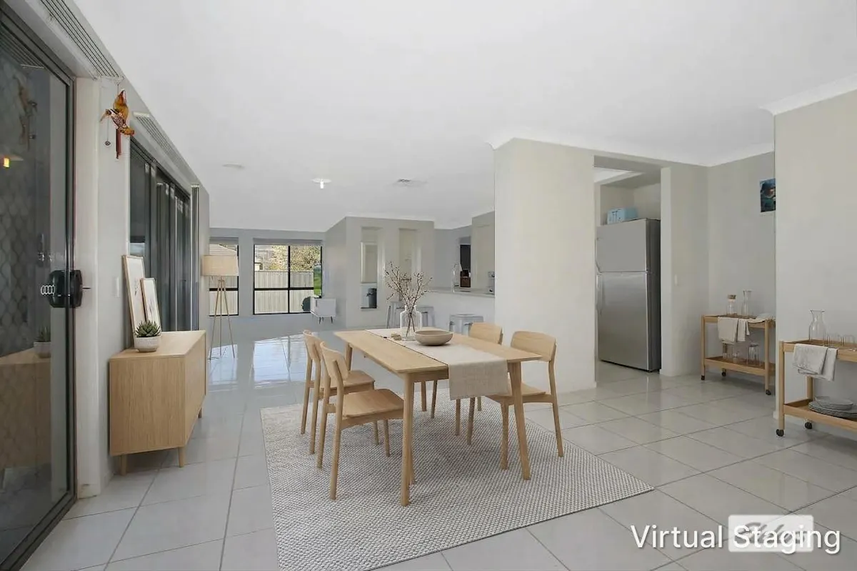 8 Lysterfield Lane — photo 3 of 9