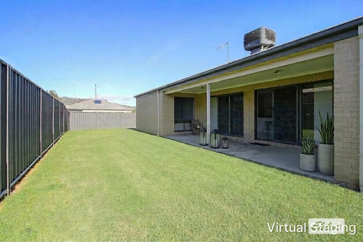 8 Lysterfield Lane — photo 8 of 9