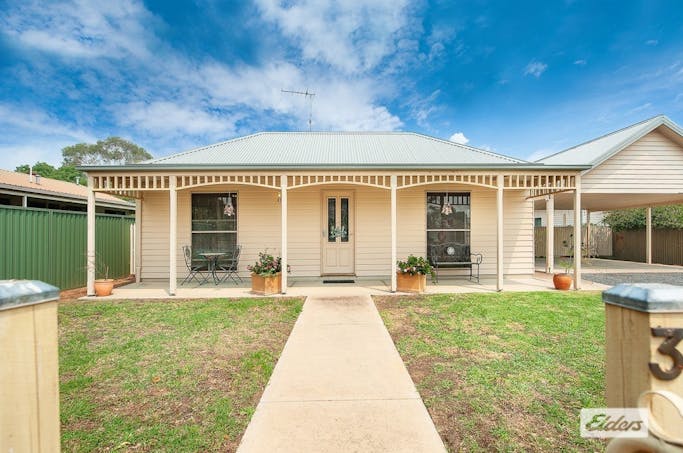 39 Larmer Street, Howlong, NSW, 2643 - Image 1