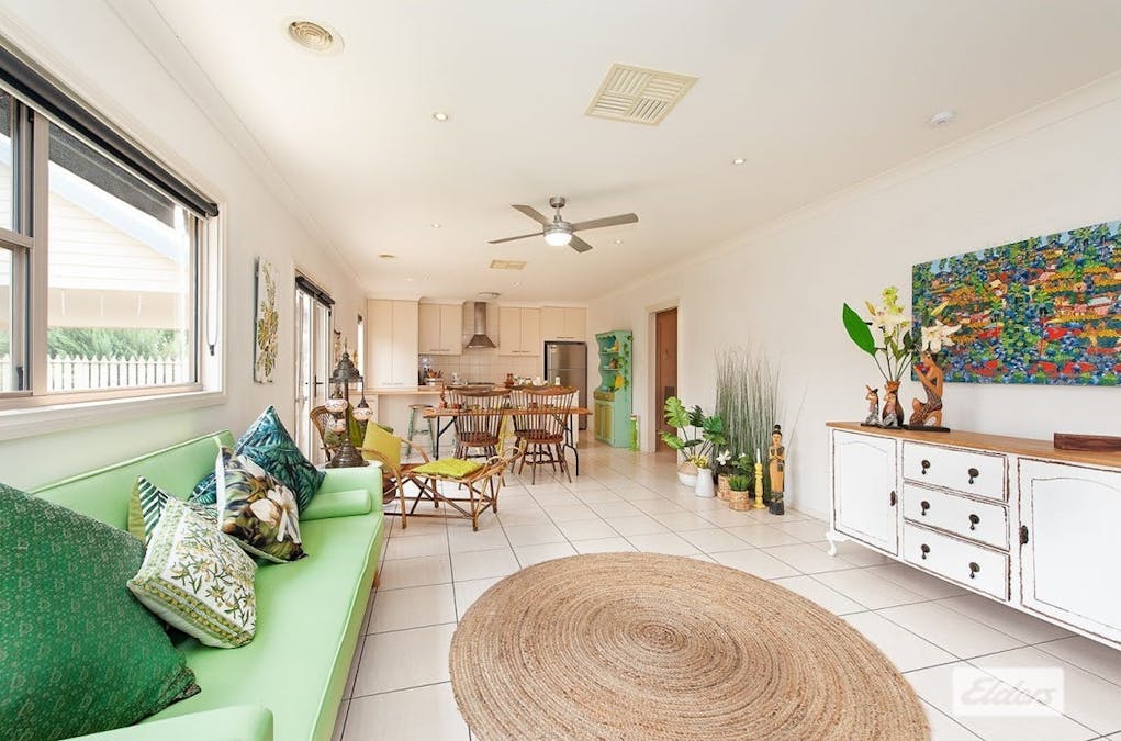 39 Larmer Street, Howlong, NSW, 2643 - Image 5