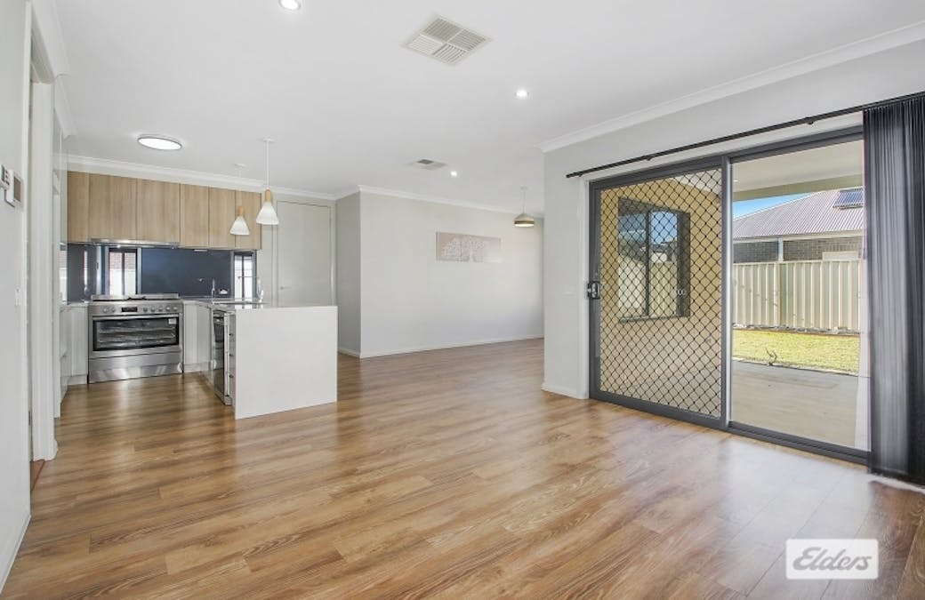 5 Ashburton Circuit, West Wodonga, VIC, 3690 - Image 3
