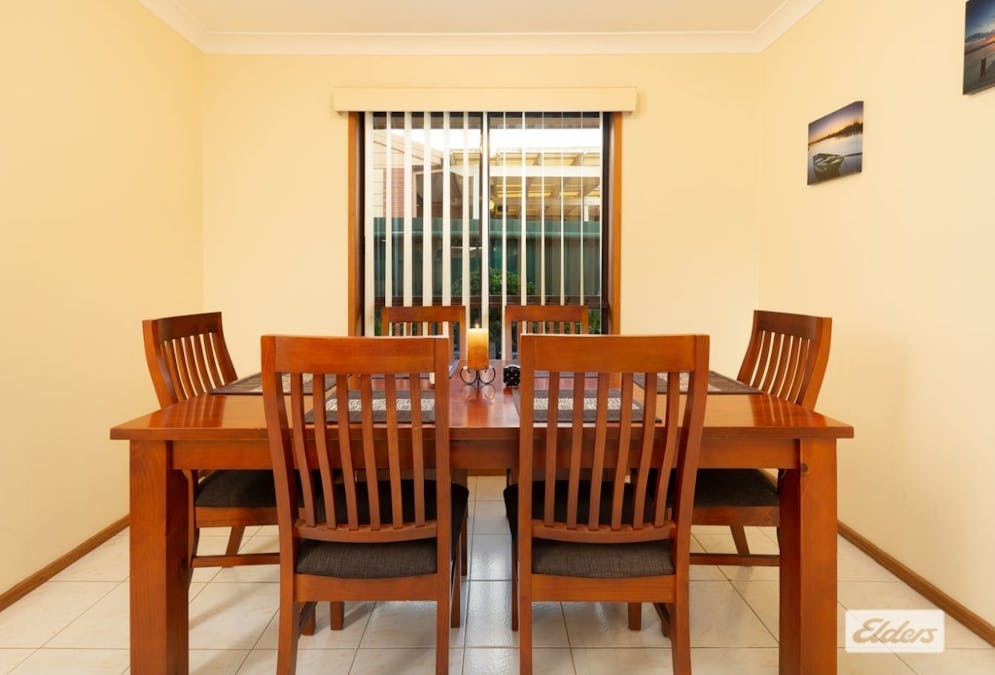 5 Hales Court, West Wodonga, VIC, 3690 - Image 8