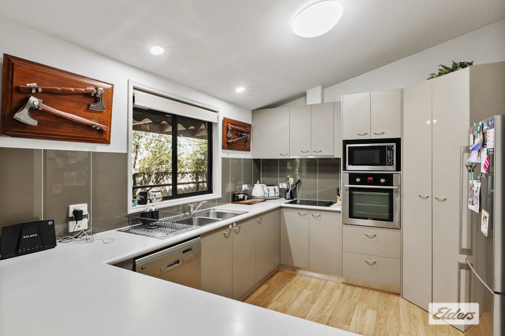 54 Jude Street, Howlong, NSW, 2643 - Image 2