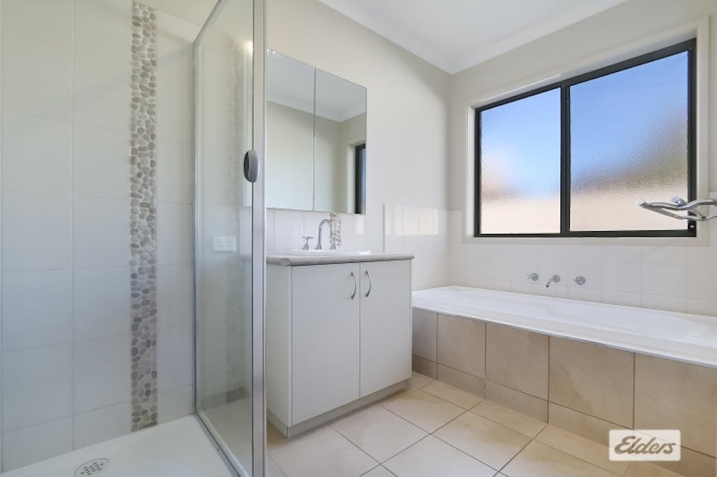 2 Grace Court, Wodonga, VIC, 3690 - Image 3