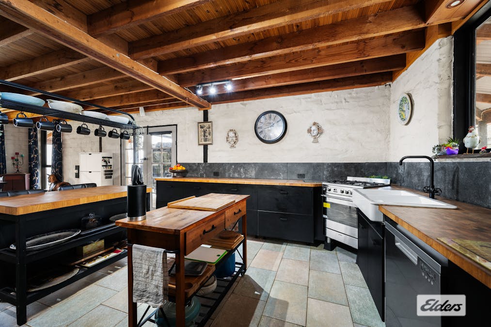 6 Coles Road, Bethanga, VIC, 3691 - Image 9