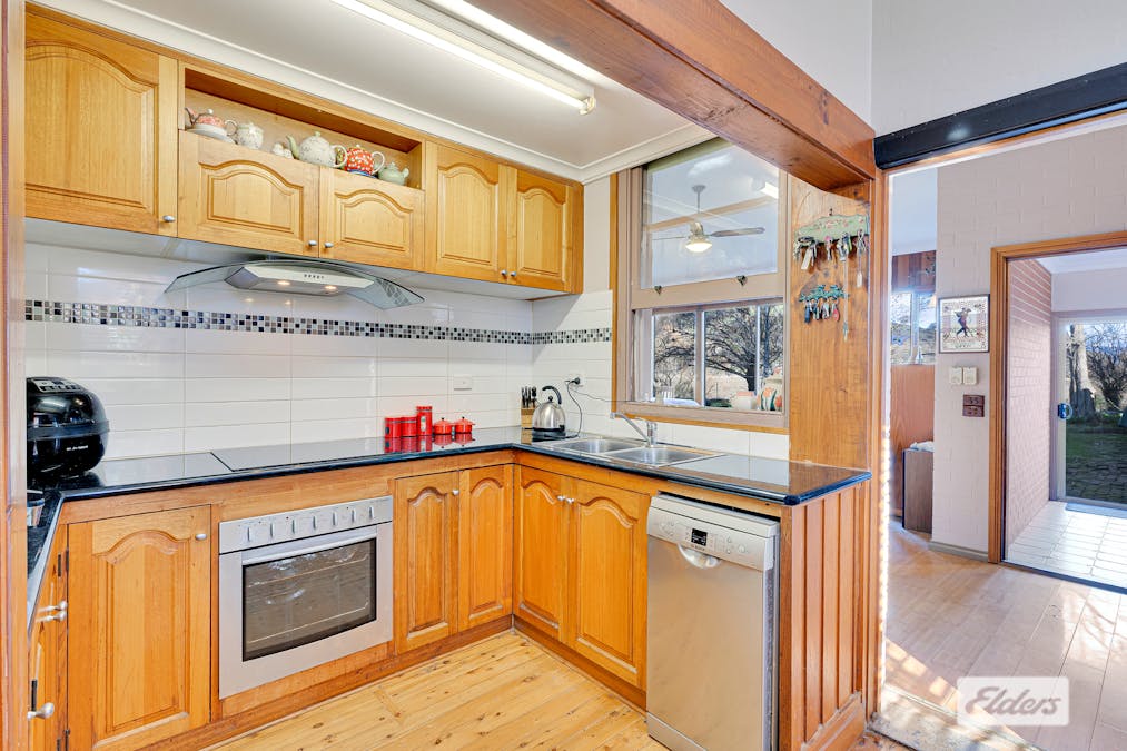 14 Gilbert Street, Old Tallangatta, VIC, 3701 - Image 3