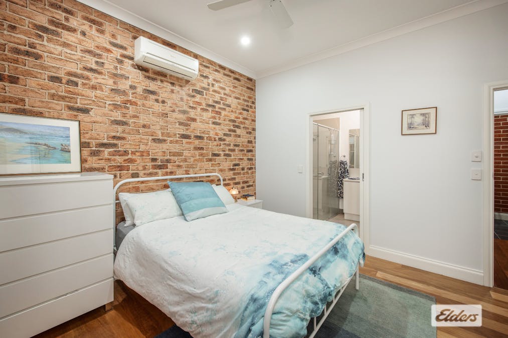 311 Olive Street, Albury, NSW, 2640 - Image 11