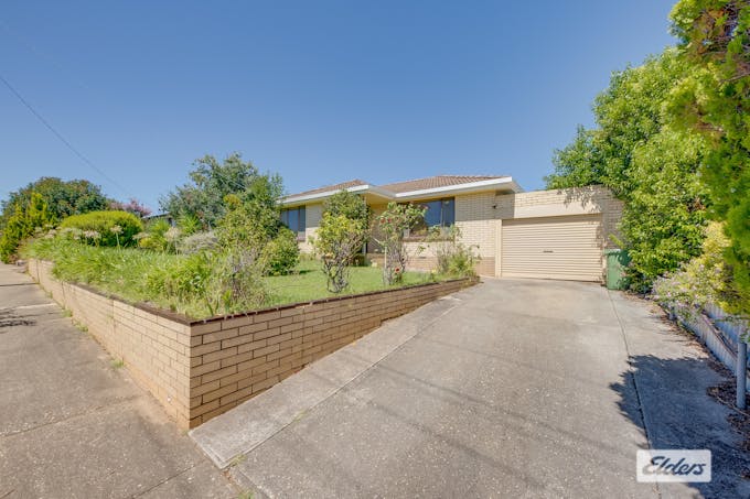 15 Jarrah Street, Wodonga, VIC, 3690 - Image 2