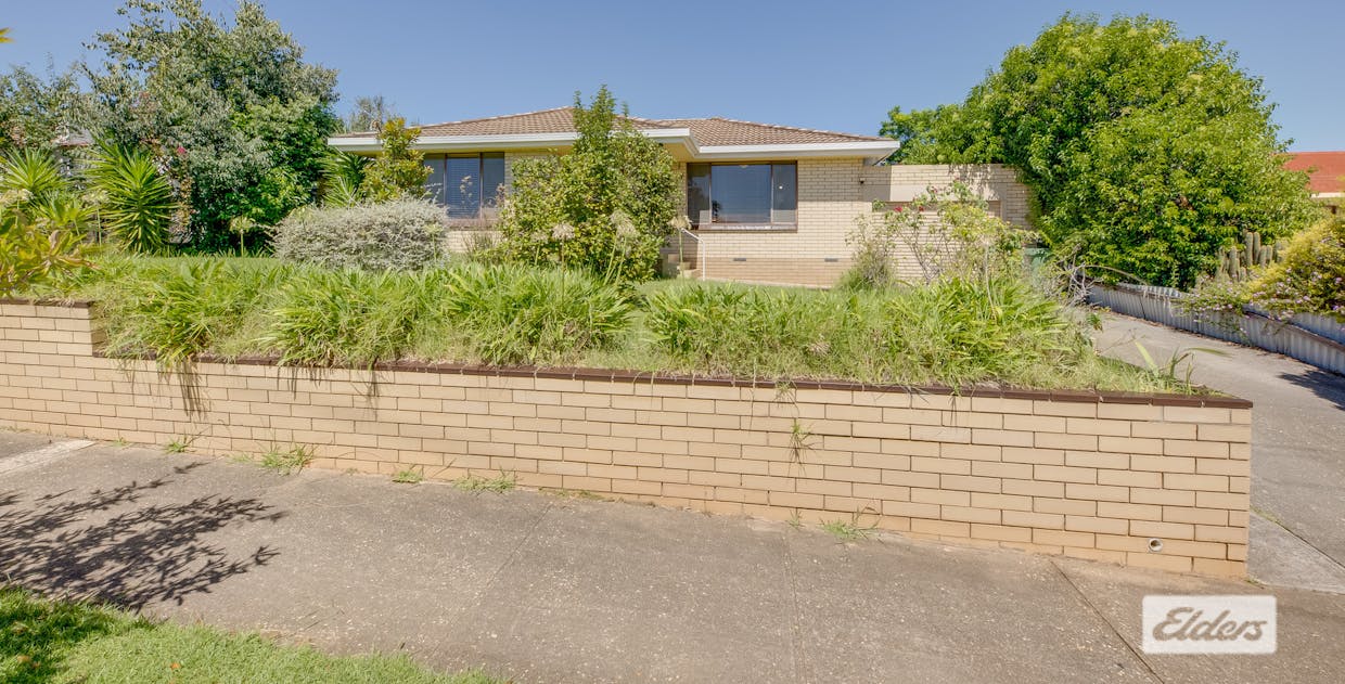 15 Jarrah Street, Wodonga, VIC, 3690 - Image 1