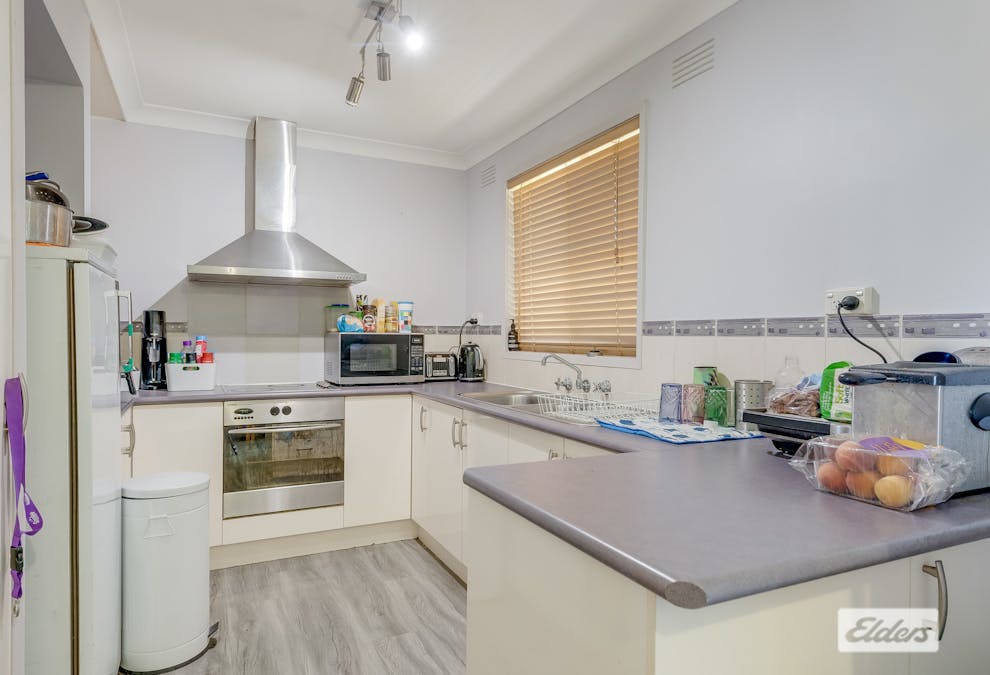 15 Jarrah Street, Wodonga, VIC, 3690 - Image 3